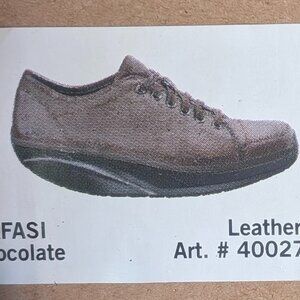 MBT Nafasi Shoes Chocolate Leather Women's Walking Shoes Size 37 /  6-6.5